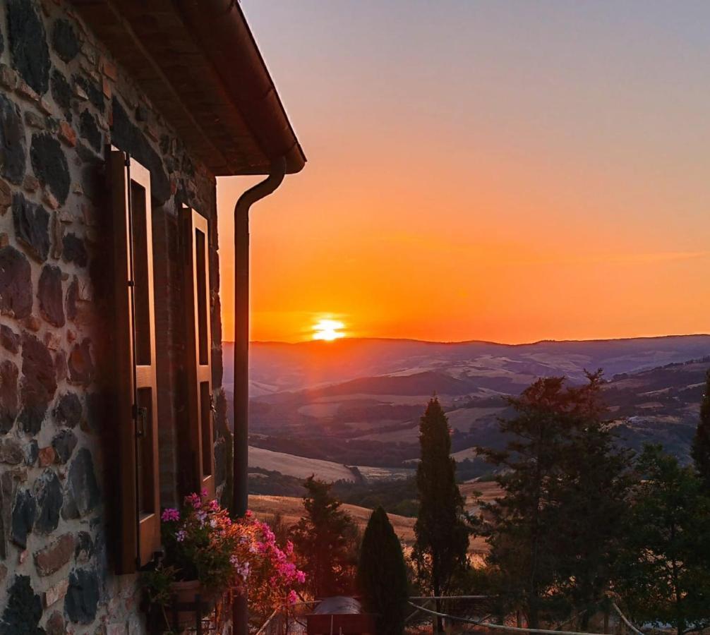 Casa Al Maestro B&B Радікофані Екстер'єр фото